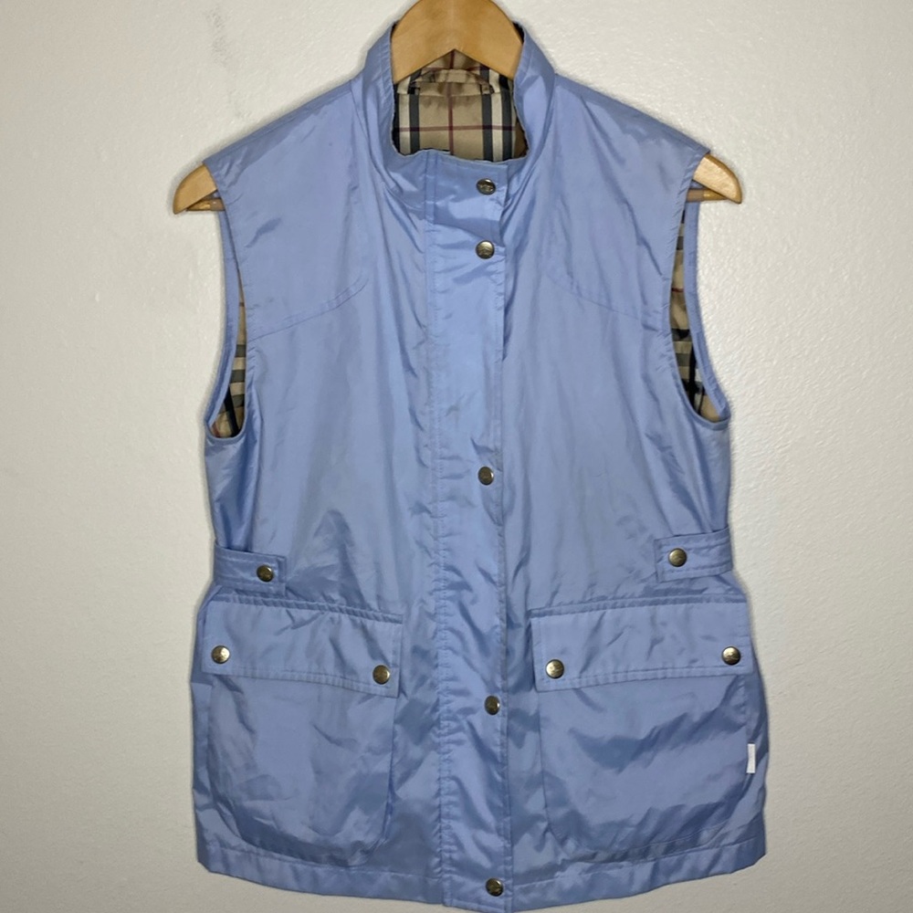 Burberry vest women’s blue small front snap pockets